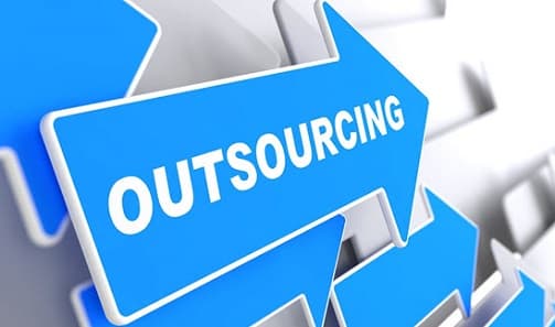 How Offshore Software Outsourcing Company Work to Benefit the Businesses